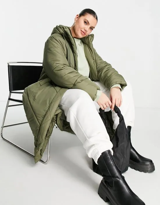 https://images.styletyx.com/images/violet-romance-plus-longline-puffer-coat-in-olive-violet-romance-curve-1954939_2.webp
