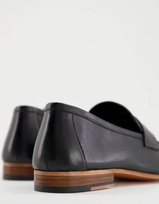 https://images.styletyx.com/images/walk-london-capri-penny-loafers-in-nappa-black-leather-walk-london-1871913_4.webp