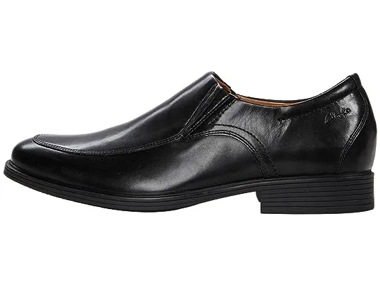 https://images.styletyx.com/images/whiddon-step-clarks-2022245_4.webp