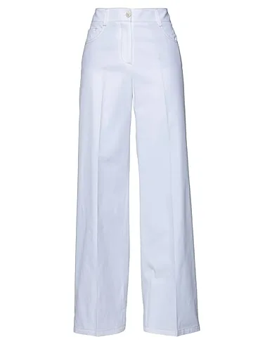 https://images.styletyx.com/images/white-cotton-twill-casual-pants-alberto-biani-775505_1.webp