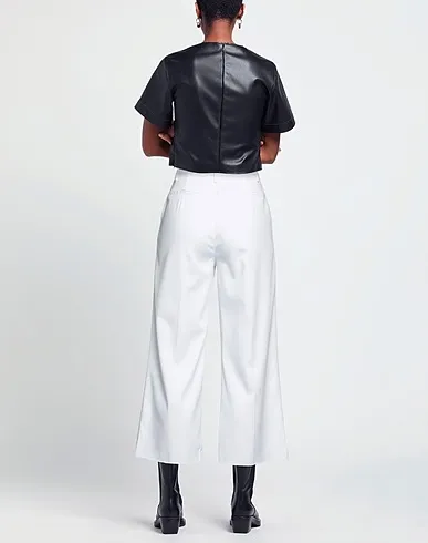 https://images.styletyx.com/images/white-cotton-twill-casual-pants-cigala-s-13363364_3.webp