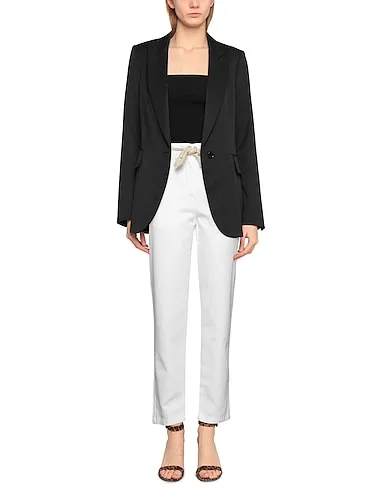 https://images.styletyx.com/images/white-cotton-twill-casual-pants-eleventy-970138_2.webp