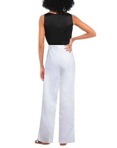 https://images.styletyx.com/images/white-cotton-twill-casual-pants-pierantonio-gaspari-913646_3.webp