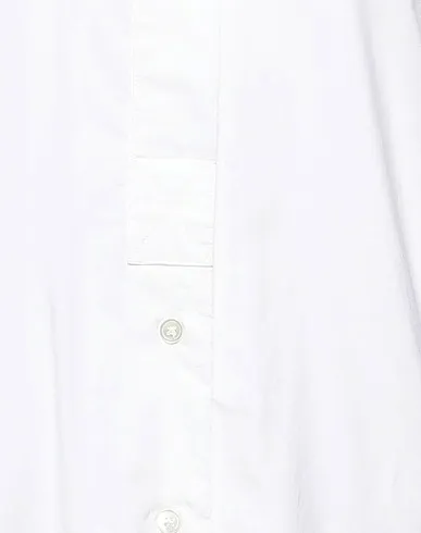 https://images.styletyx.com/images/white-cotton-twill-solid-color-shirts-blouses-lemaire-3124234_4.webp