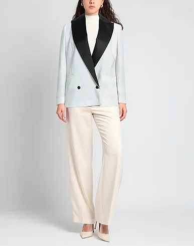 https://images.styletyx.com/images/white-crepe-blazer-cinqrue-601511916_2.webp