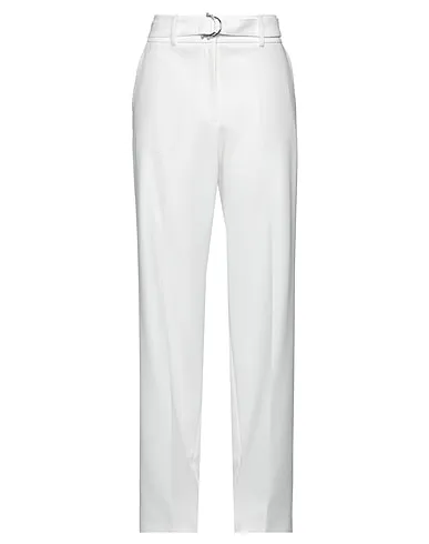 https://images.styletyx.com/images/white-crepe-casual-pants-hugo-boss-3253527_1.webp