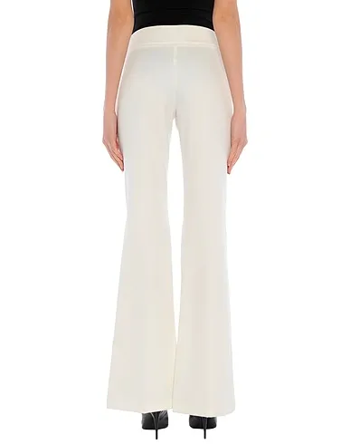 https://images.styletyx.com/images/white-crepe-casual-pants-verysimple-468231_2.webp