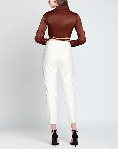 https://images.styletyx.com/images/white-crepe-cropped-pants-culottes-pennyblack-1725405_3.webp
