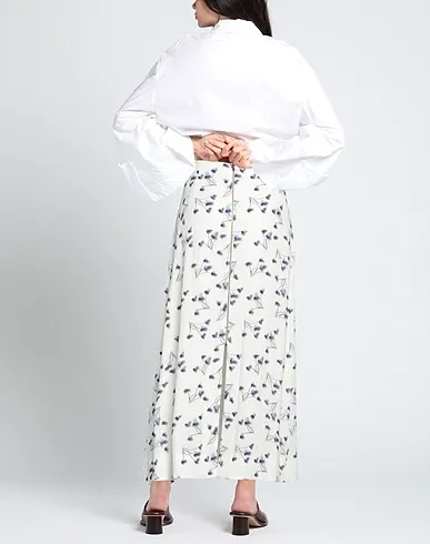 https://images.styletyx.com/images/white-crepe-maxi-skirts-roland-mouret-13453855_3.webp