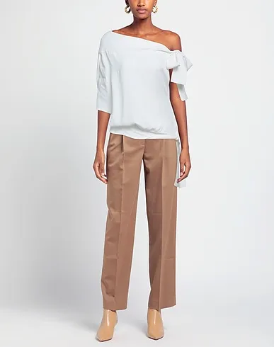 https://images.styletyx.com/images/white-crepe-silk-top-michael-kors-13309457_2.webp