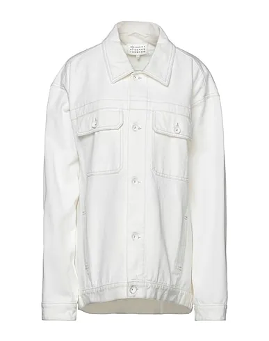 https://images.styletyx.com/images/white-denim-denim-jacket-maison-margiela-2590741_1.webp