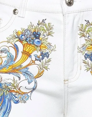 https://images.styletyx.com/images/white-denim-denim-pants-versace-1421043_4.webp