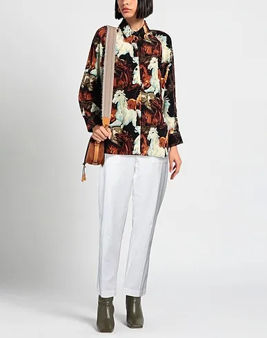 https://images.styletyx.com/images/white-gabardine-casual-pants-dries-van-noten-3292936_2.webp