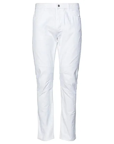 https://images.styletyx.com/images/white-gabardine-casual-pants-iceberg-538967_1.webp