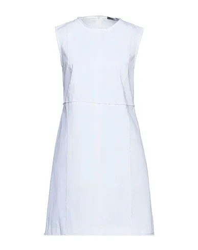 https://images.styletyx.com/images/white-gabardine-short-dress-tessa-1541791_1.webp