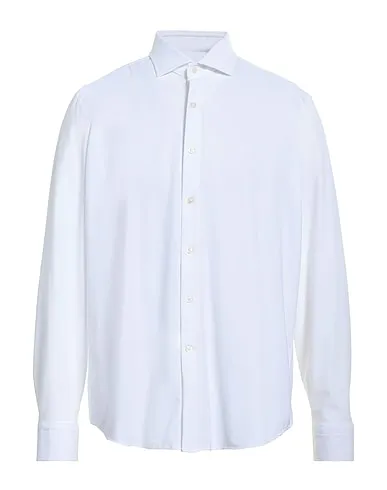 https://images.styletyx.com/images/white-jersey-solid-color-shirt-ghirardelli-402107643_1.webp