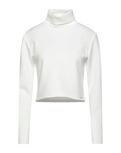 https://images.styletyx.com/images/white-jersey-t-shirt-revise-999720910_1.webp
