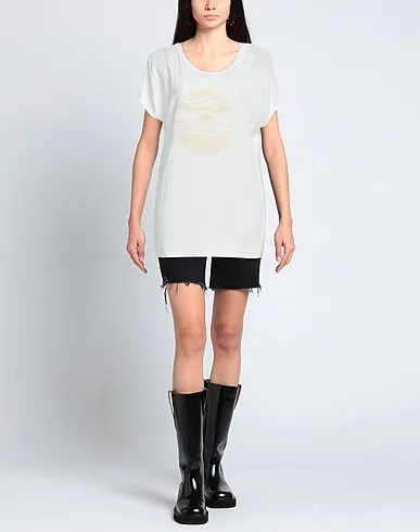 https://images.styletyx.com/images/white-jersey-t-shirt-sina-ja-711462363_2.webp
