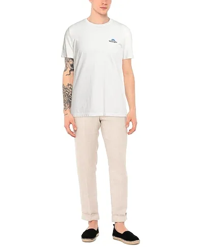 https://images.styletyx.com/images/white-jersey-t-shirt-wrangler-2225416_2.webp