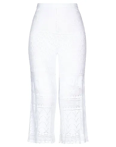 https://images.styletyx.com/images/white-knitted-cropped-pants-culottes-viki-and-1390681_1.webp