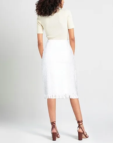 https://images.styletyx.com/images/white-knitted-midi-skirt-d-exterior-3292366_3.webp