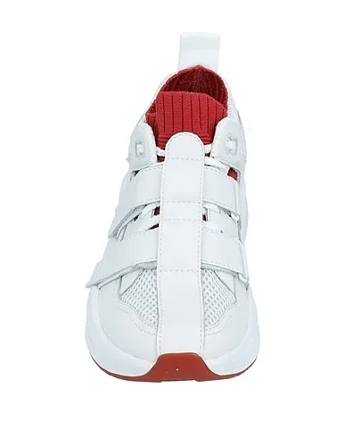 https://images.styletyx.com/images/white-knitted-sneakers-brandblack-1324026_4.webp