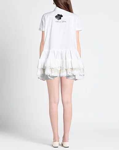 https://images.styletyx.com/images/white-lace-short-dress-circus-hotel-13138478_3.webp