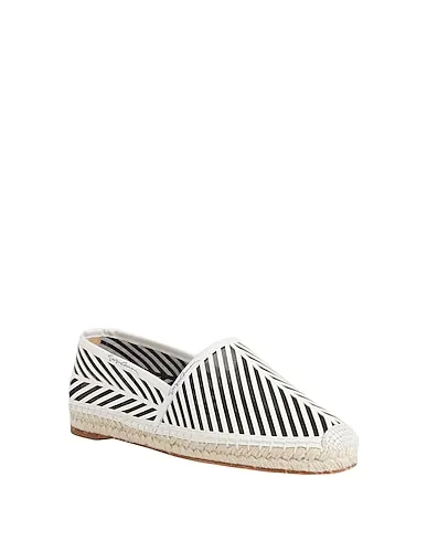 https://images.styletyx.com/images/white-leather-espadrilles-emporio-armani-37370064_2.webp