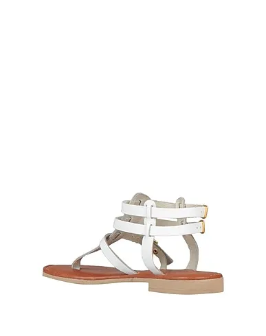 https://images.styletyx.com/images/white-leather-flip-flops-mare-e-mare-872519777_3.webp