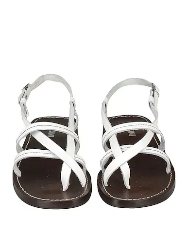 https://images.styletyx.com/images/white-leather-flip-flops-pollini-2707794_4.webp
