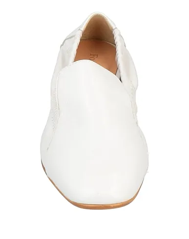 https://images.styletyx.com/images/white-leather-loafers-formentini-873016615_4.webp