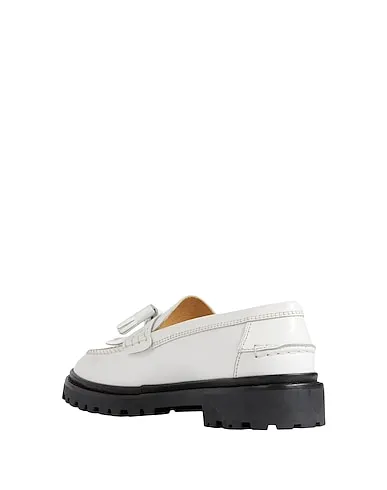 https://images.styletyx.com/images/white-leather-loafers-isabel-marant-37489605_3.webp