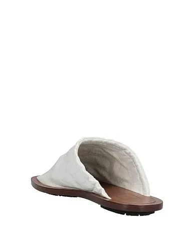 https://images.styletyx.com/images/white-leather-mules-and-clogs-plan-c-13415579_3.webp