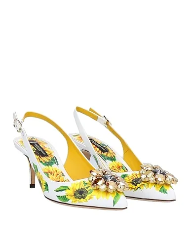 https://images.styletyx.com/images/white-leather-pump-dolce-gabbana-2442156_2.webp