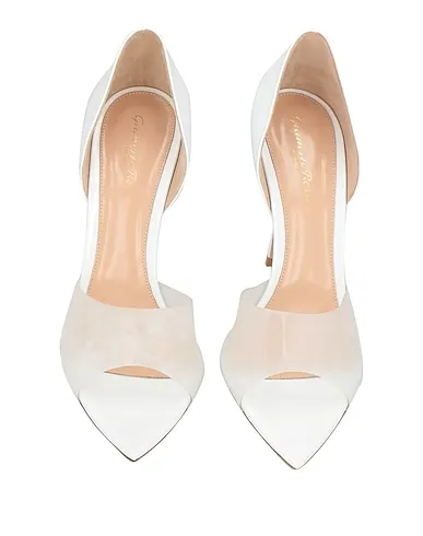 https://images.styletyx.com/images/white-leather-pump-gianvito-rossi-1224669342_4.webp