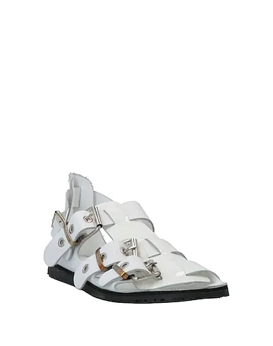 https://images.styletyx.com/images/white-leather-sandals-il-laccio-13155727_2.webp