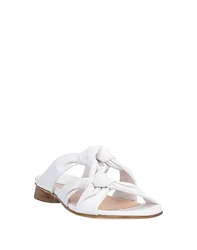 https://images.styletyx.com/images/white-leather-sandals-ixos-1432854_2.webp