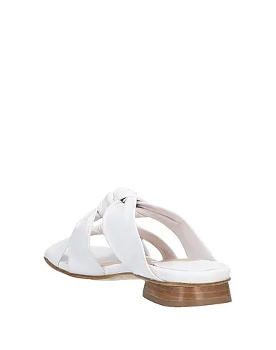 https://images.styletyx.com/images/white-leather-sandals-ixos-1432854_3.webp