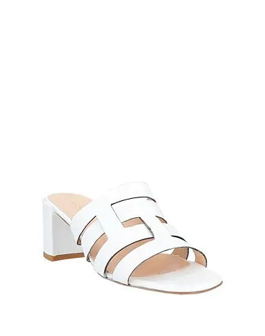 https://images.styletyx.com/images/white-leather-sandals-la-sellerie-1004914063_2.webp