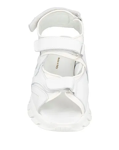 https://images.styletyx.com/images/white-leather-sandals-liviana-conti-872677336_4.webp