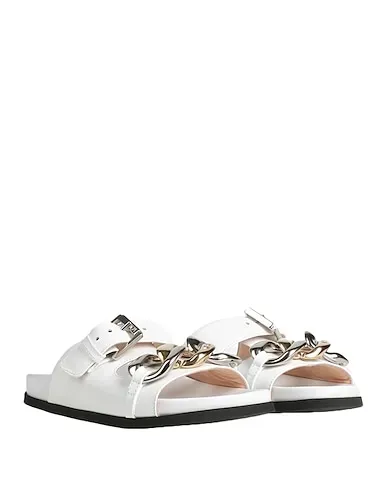 https://images.styletyx.com/images/white-leather-sandals-n21-1716760_2.webp