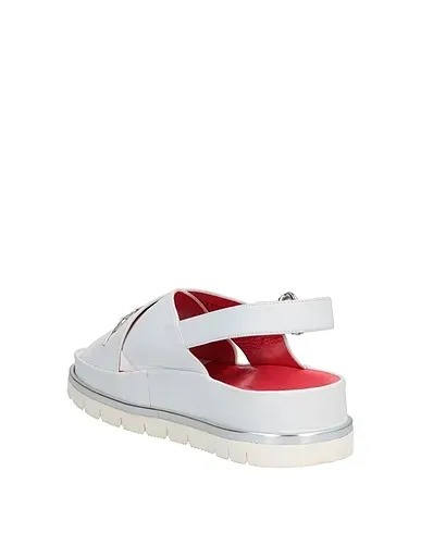 https://images.styletyx.com/images/white-leather-sandals-pas-de-rouge-13051622_3.webp