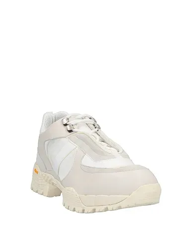 https://images.styletyx.com/images/white-leather-sneakers-1017-alyx-9sm-13548974_2.webp