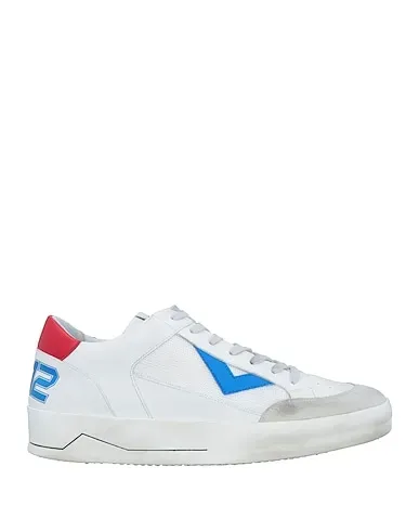 https://images.styletyx.com/images/white-leather-sneakers-4b12-1006214412_1.webp