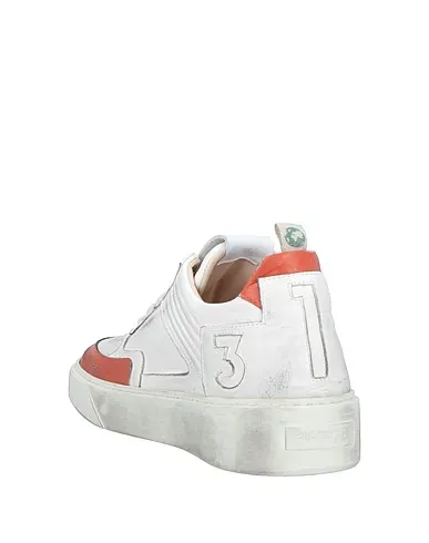 https://images.styletyx.com/images/white-leather-sneakers-blocks-79-1006985184_3.webp