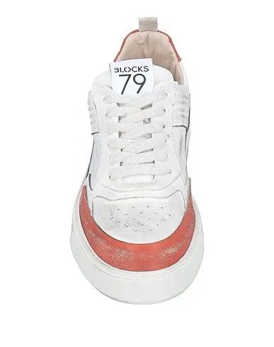https://images.styletyx.com/images/white-leather-sneakers-blocks-79-1006985184_4.webp