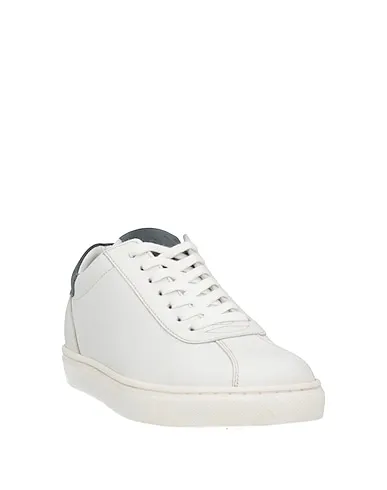 https://images.styletyx.com/images/white-leather-sneakers-bothega-41-710610949_2.webp