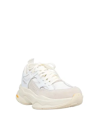 https://images.styletyx.com/images/white-leather-sneakers-brandblack-13195323_2.webp