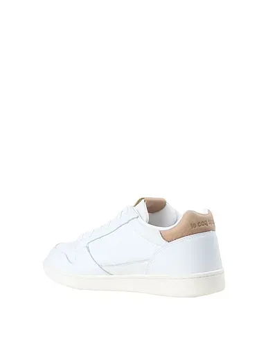 https://images.styletyx.com/images/white-leather-sneakers-breakpoint-bbr-premium-le-coq-sportif-960692_3.webp