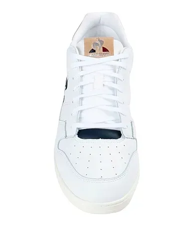 https://images.styletyx.com/images/white-leather-sneakers-breakpoint-bbr-premium-le-coq-sportif-960692_4.webp